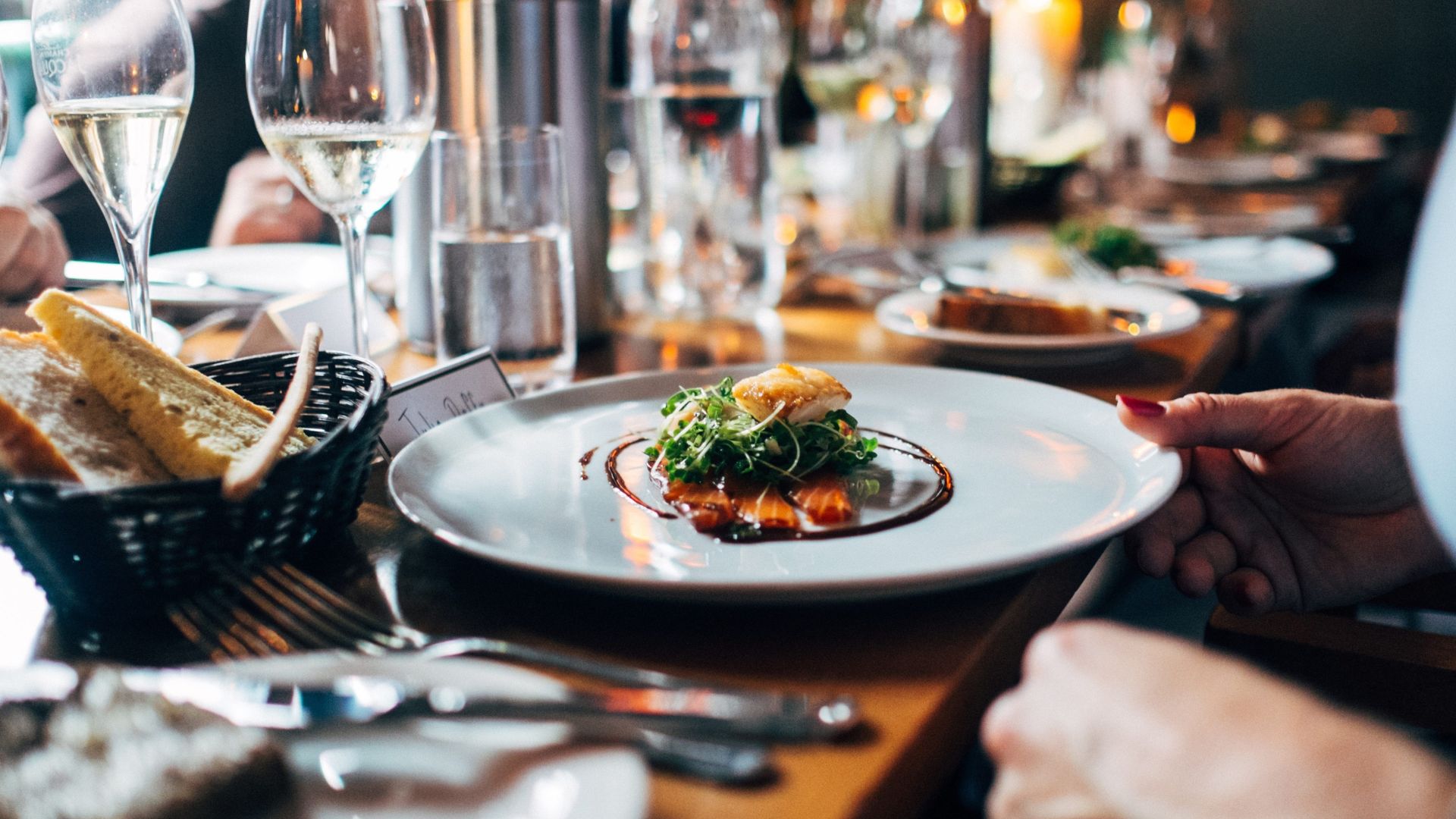 Restaurant dining experience