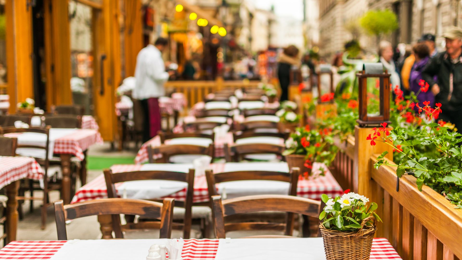 Restaurant patio dining